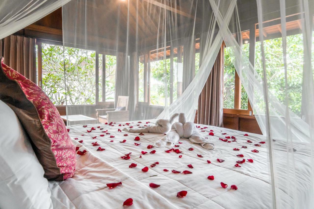 Sari Bamboo Bungalows Ubud  Exterior photo